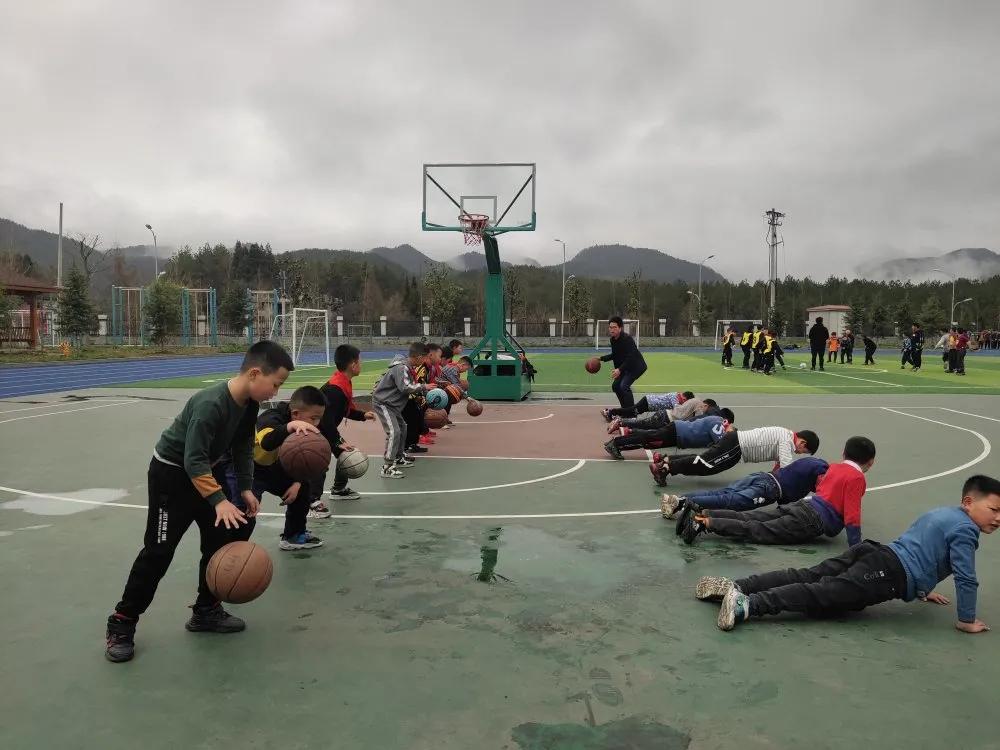 奉节中学生体育节,奉节中学课间操比赛