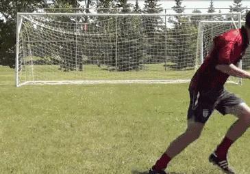 足球基本功训练停球,小学生足球基本功训练停球