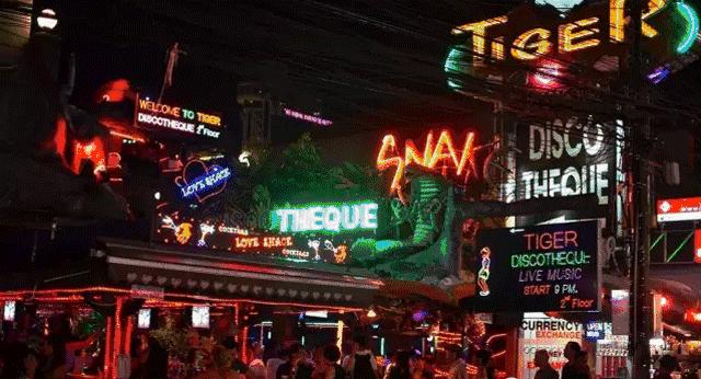 你以为我们做的是建筑吗？其实是欲望