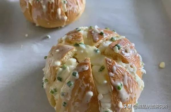 网红蒜香奶酪包,网红爆款奶酪包