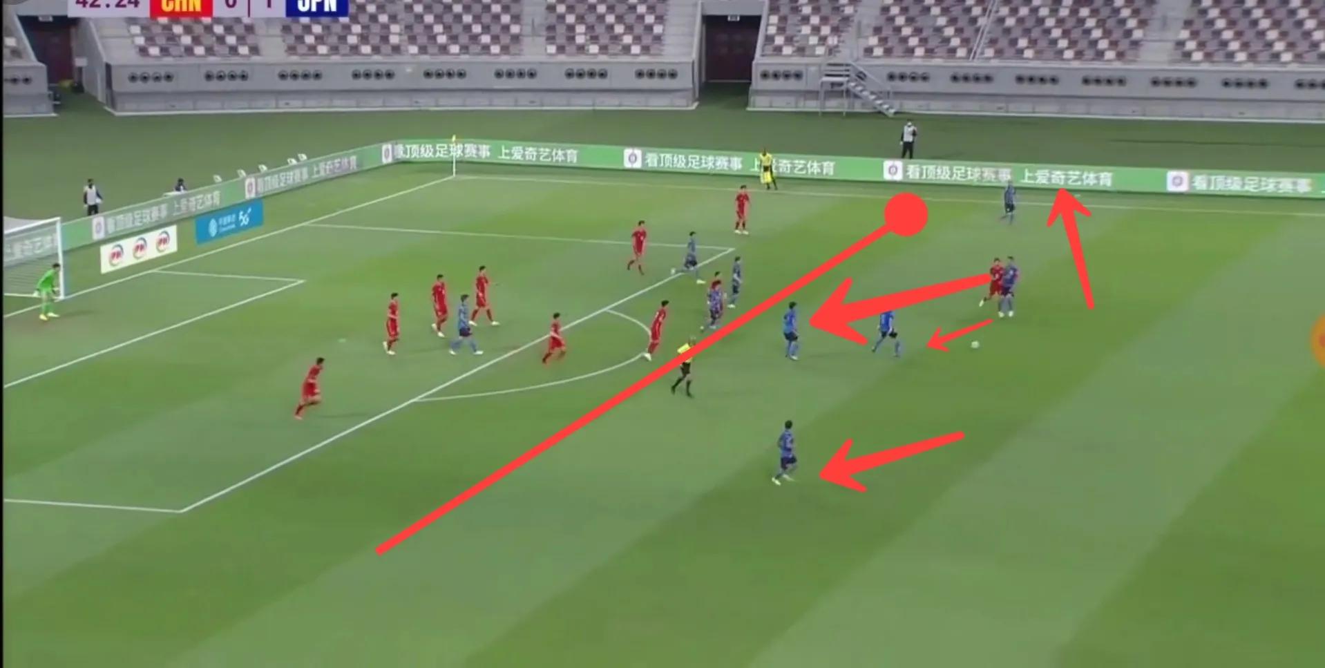 国足战沙特李铁战术思想推测,国足打菲律宾李铁下半场变化阵容