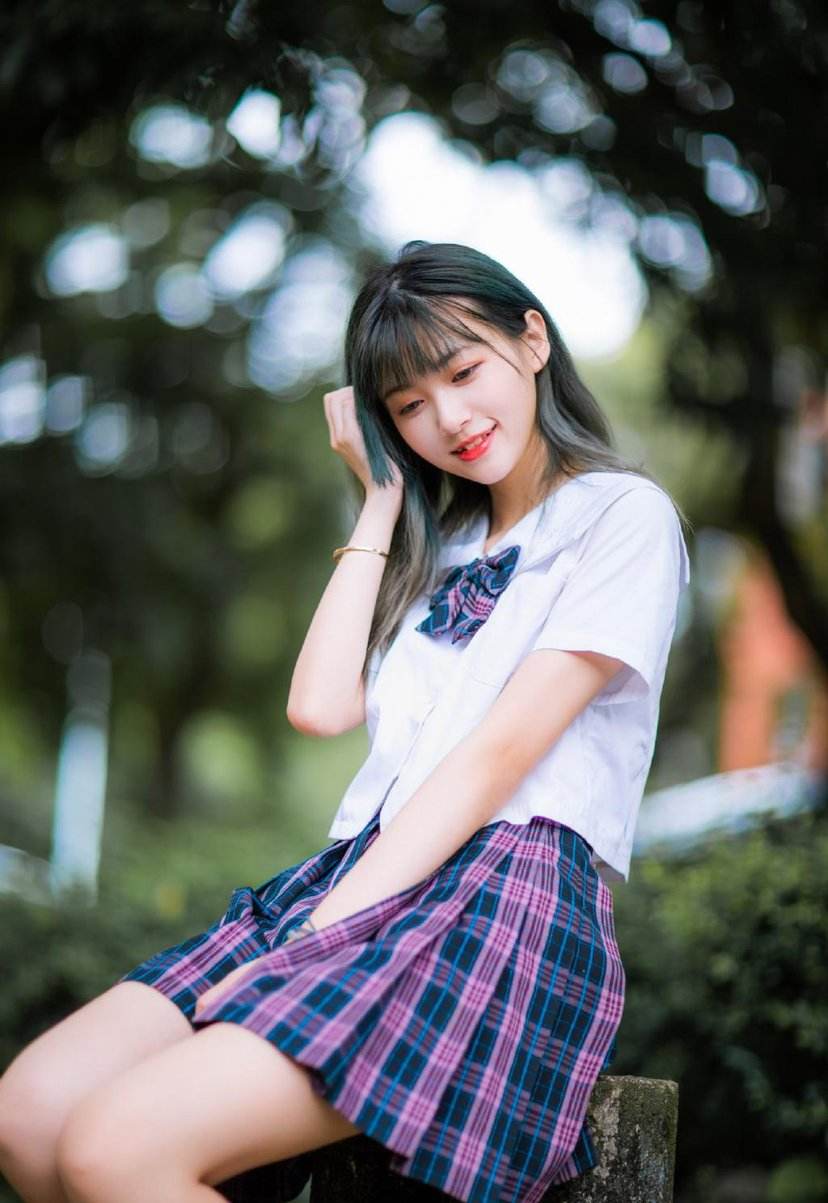 女生说大姨妈来了肚子疼怎么回复,女生说大姨妈肚子痛高情商回复