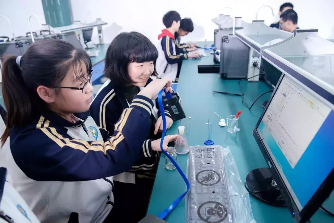 南阳第2完全学校,南阳第三个完全学校