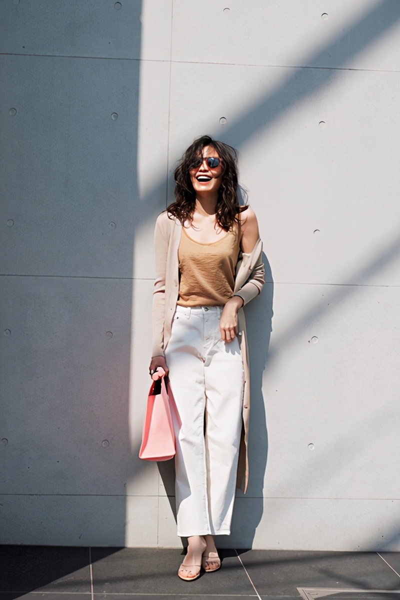 牛仔裤推荐女显瘦160,推荐一款女性高档牛仔裤