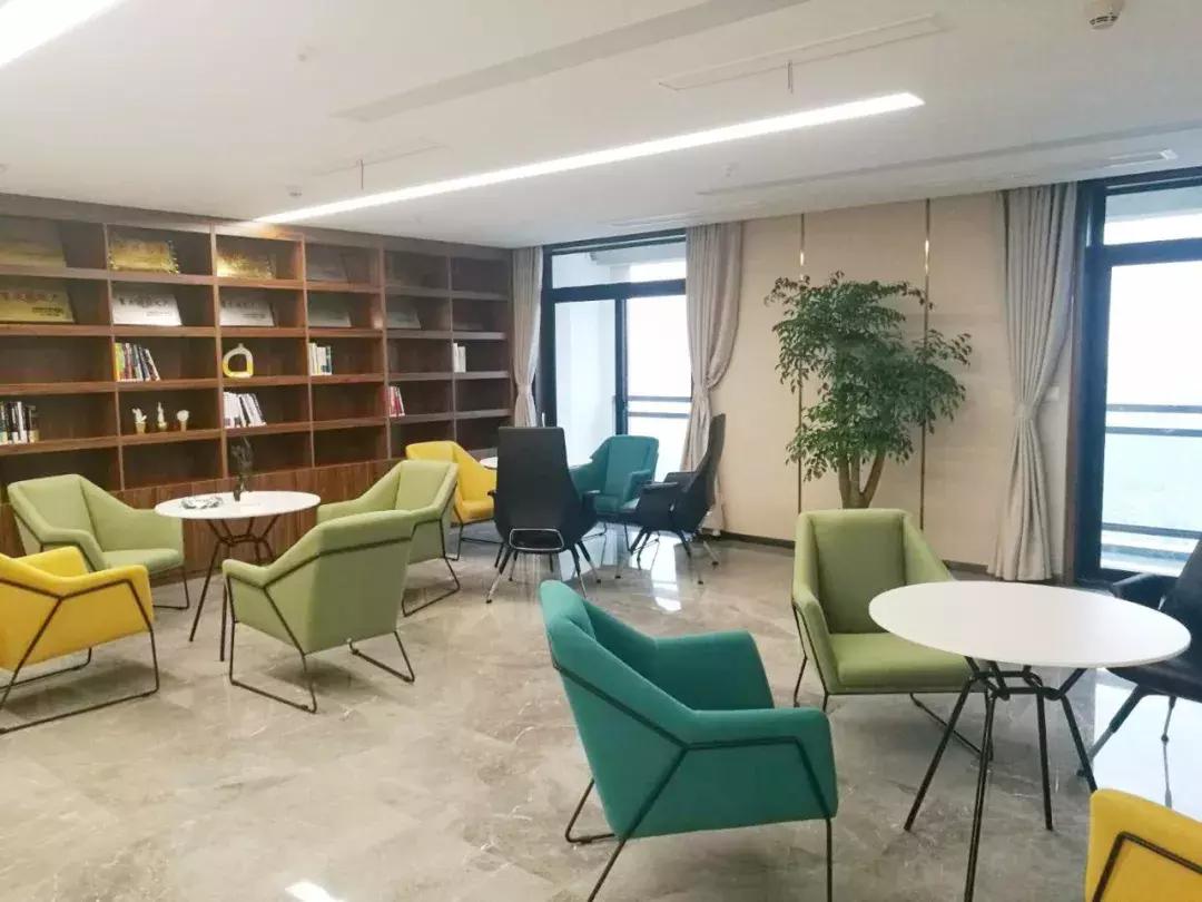 武汉高端家装公司有哪些,武汉高端办公室家具店在哪里