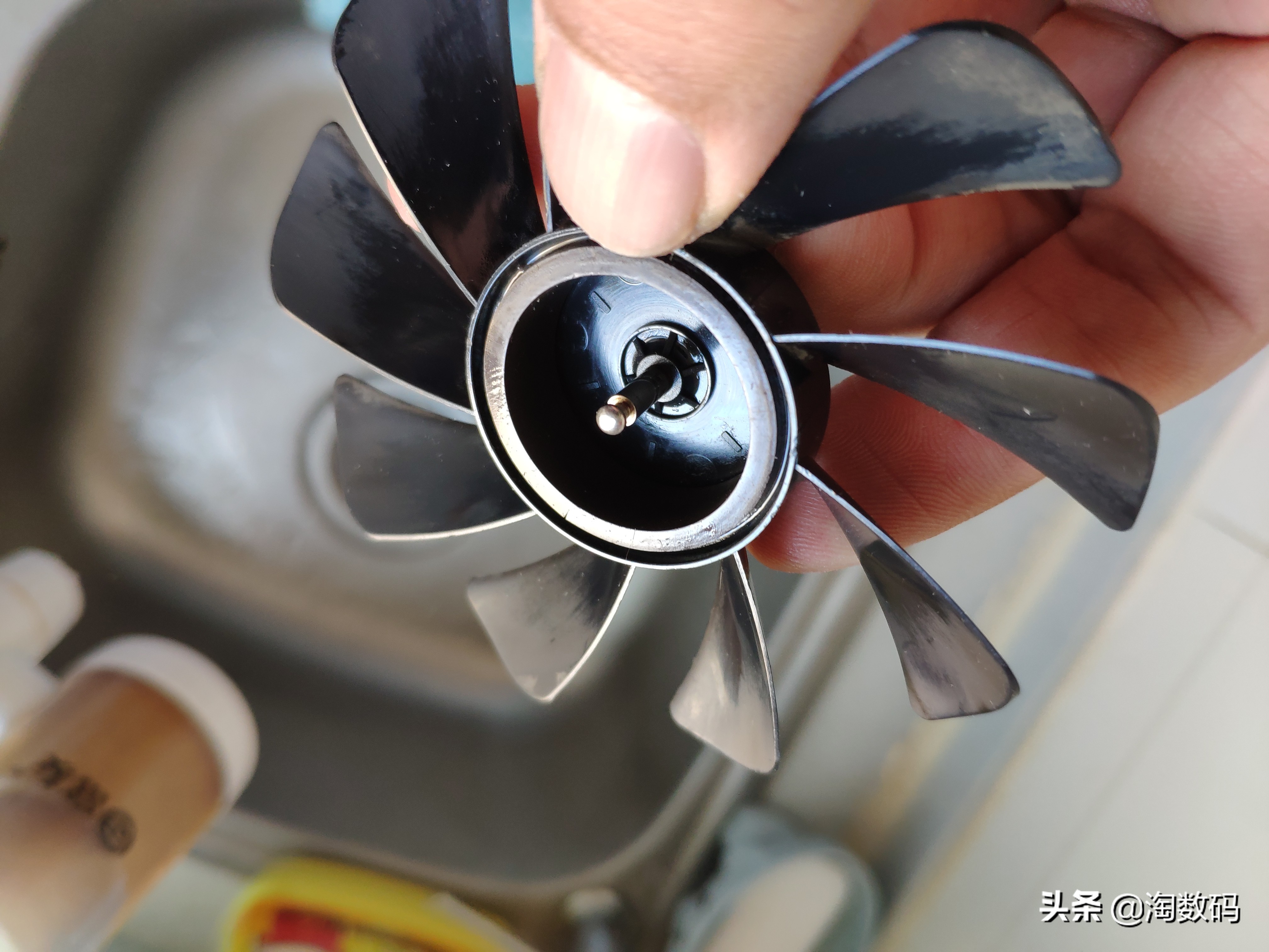 矿卡风扇噪音大换风扇能解决吗,矿卡声音大换风扇教程