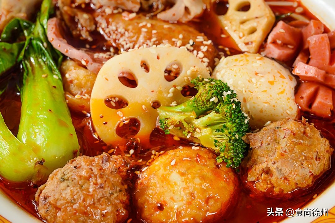 徐州四小美女代言的“干拌麻辣烫”，现请全城小主们来品鉴！