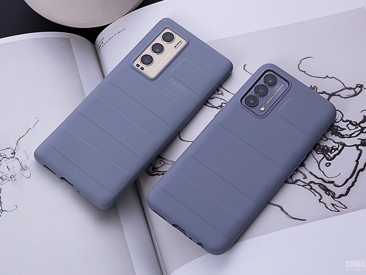 买真我gt大师探索版有没有旅行箱,买真我gt大师探索版还是真我gt