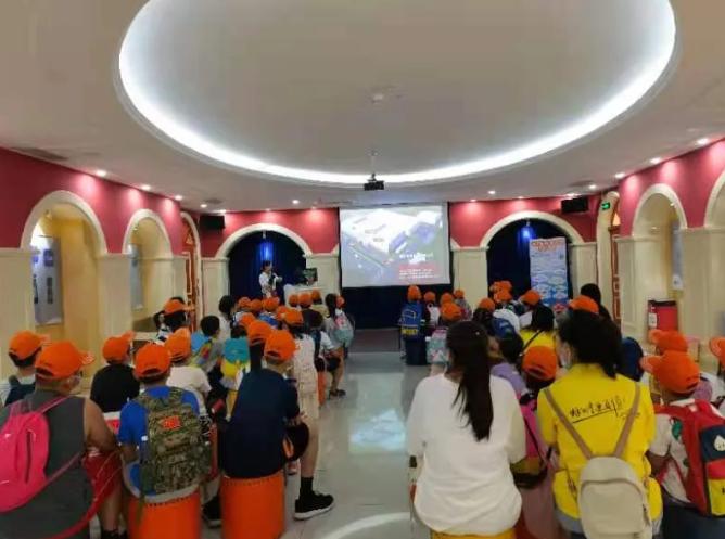 两个黄鹂趣味课堂,两个黄鹂主题课