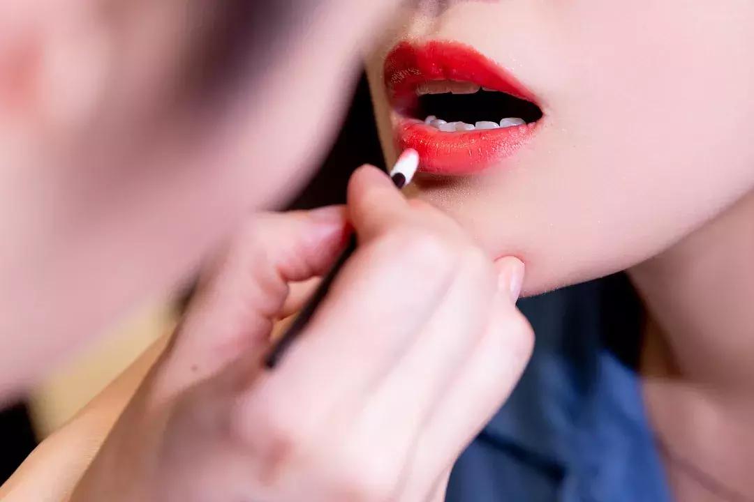 女孩们!我再也忍不住了,今天就把私藏的POLA产品整理给你们