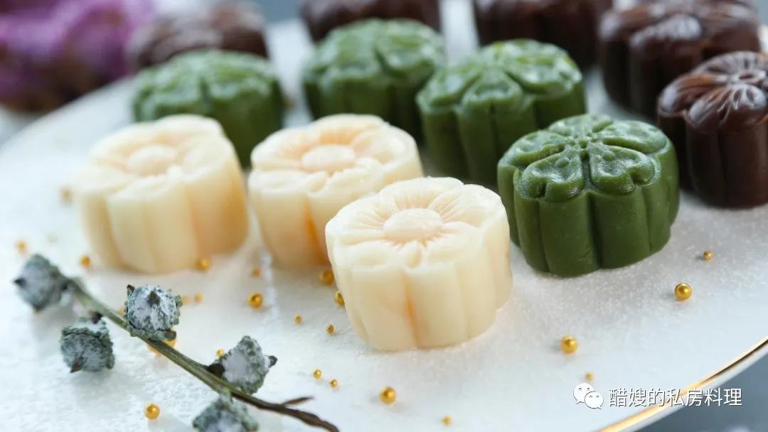 做好的冰皮月饼多久会变硬,冰皮月饼的皮冷冻后变硬怎么解决