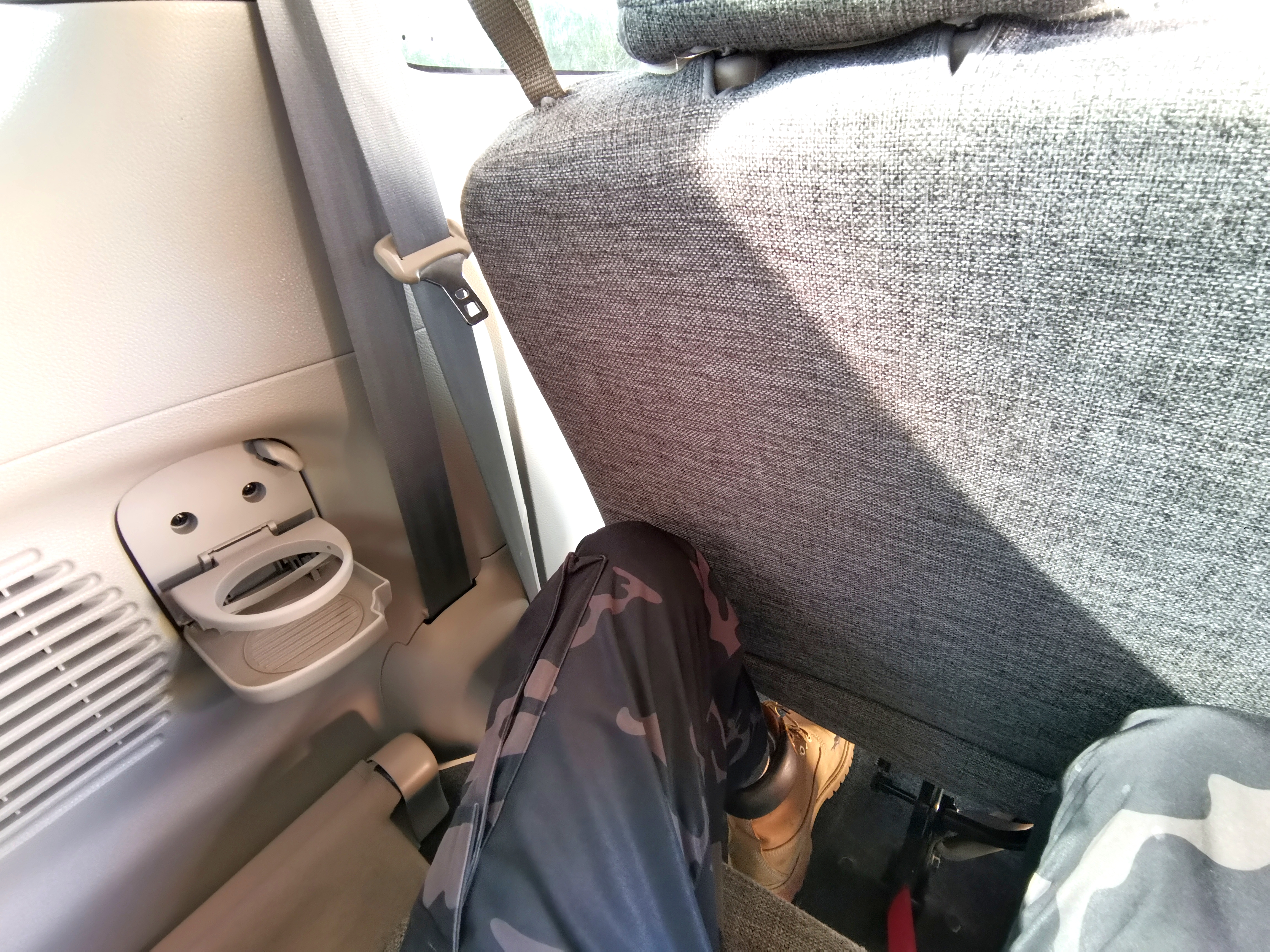 拉人载货两用车推荐,拉人拉货两用小车