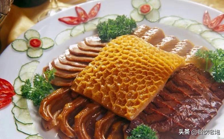 卤菜小吃售卖技巧,卤鸭头年销270万教你卤制秘籍