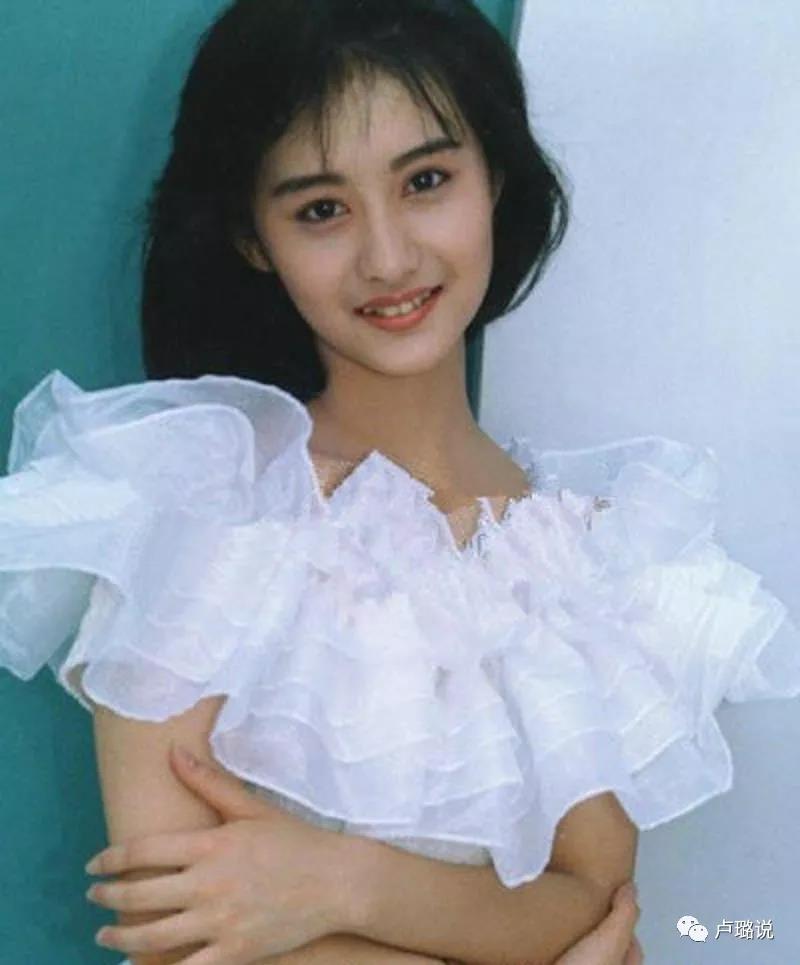 萧蔷林青霞,林青霞刘雪华年轻时谁美