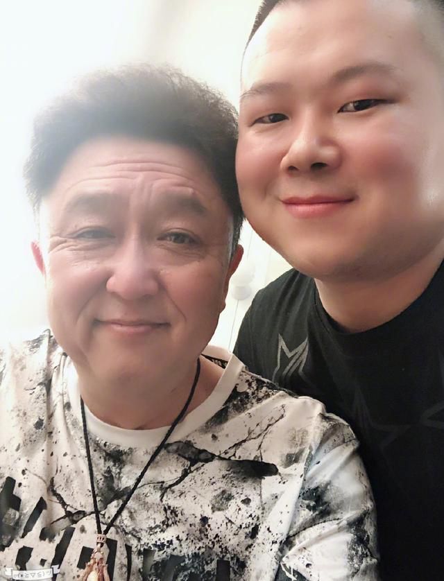 郭德纲于谦相声跳槽,郭德纲参加于谦发布会