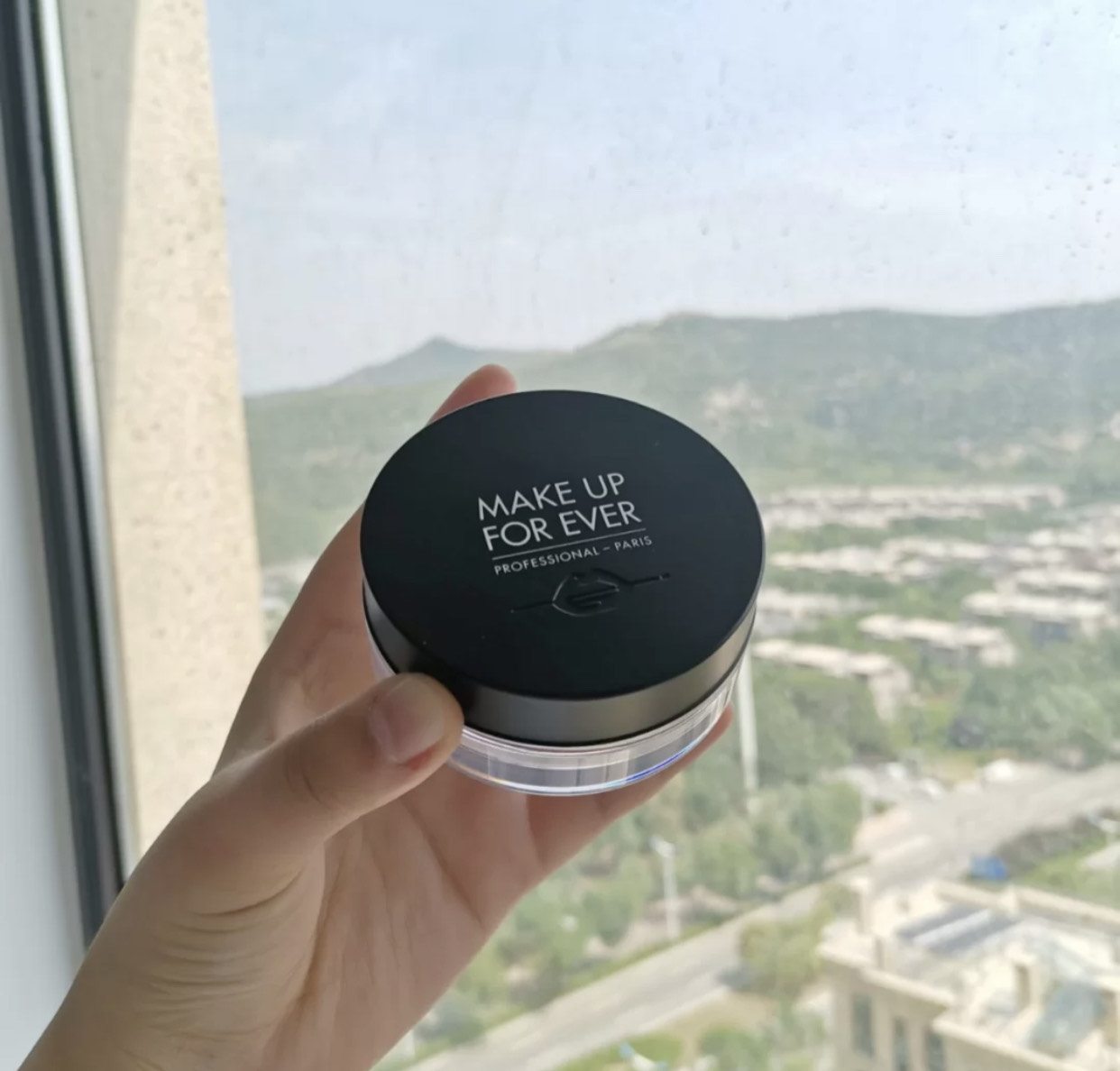 散粉中“最强王者”:E大饼有名,黛珂干口碑高,Nars更好