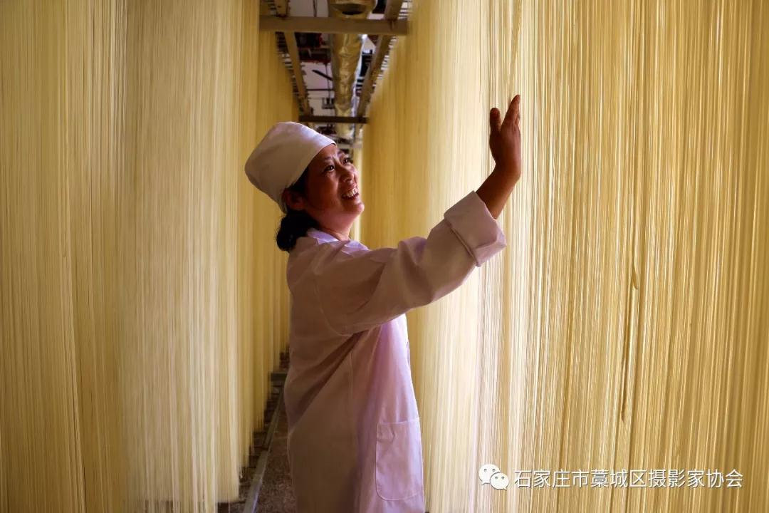 鍧愭嫢鍥涗釜涓栫晫涔嬫渶,钘佸煄鏄憲鍚嶇殑涓夊涔嬩埂