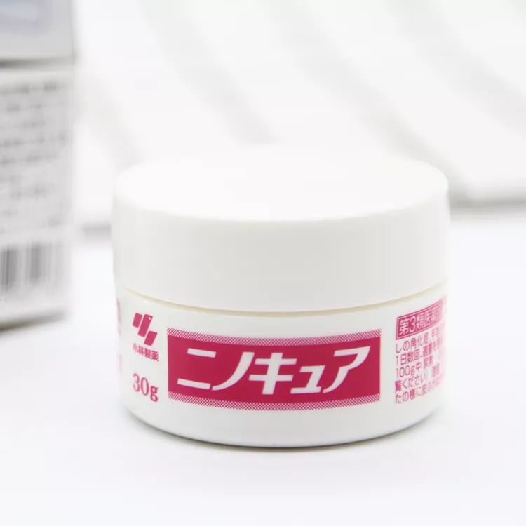 好用但小贵的护肤彩妆分享,好用还不贵的全套彩妆求分享