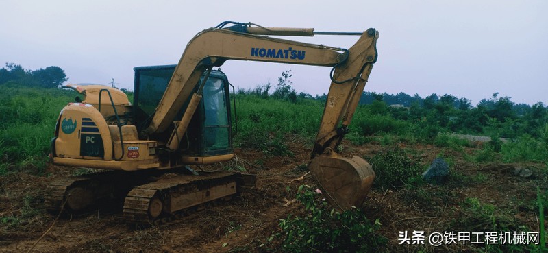 小松小挖56型好还是60型好,小松60-8挖斗