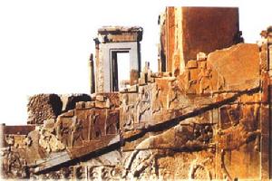 大流士一世称帝，靠什么手段上位？