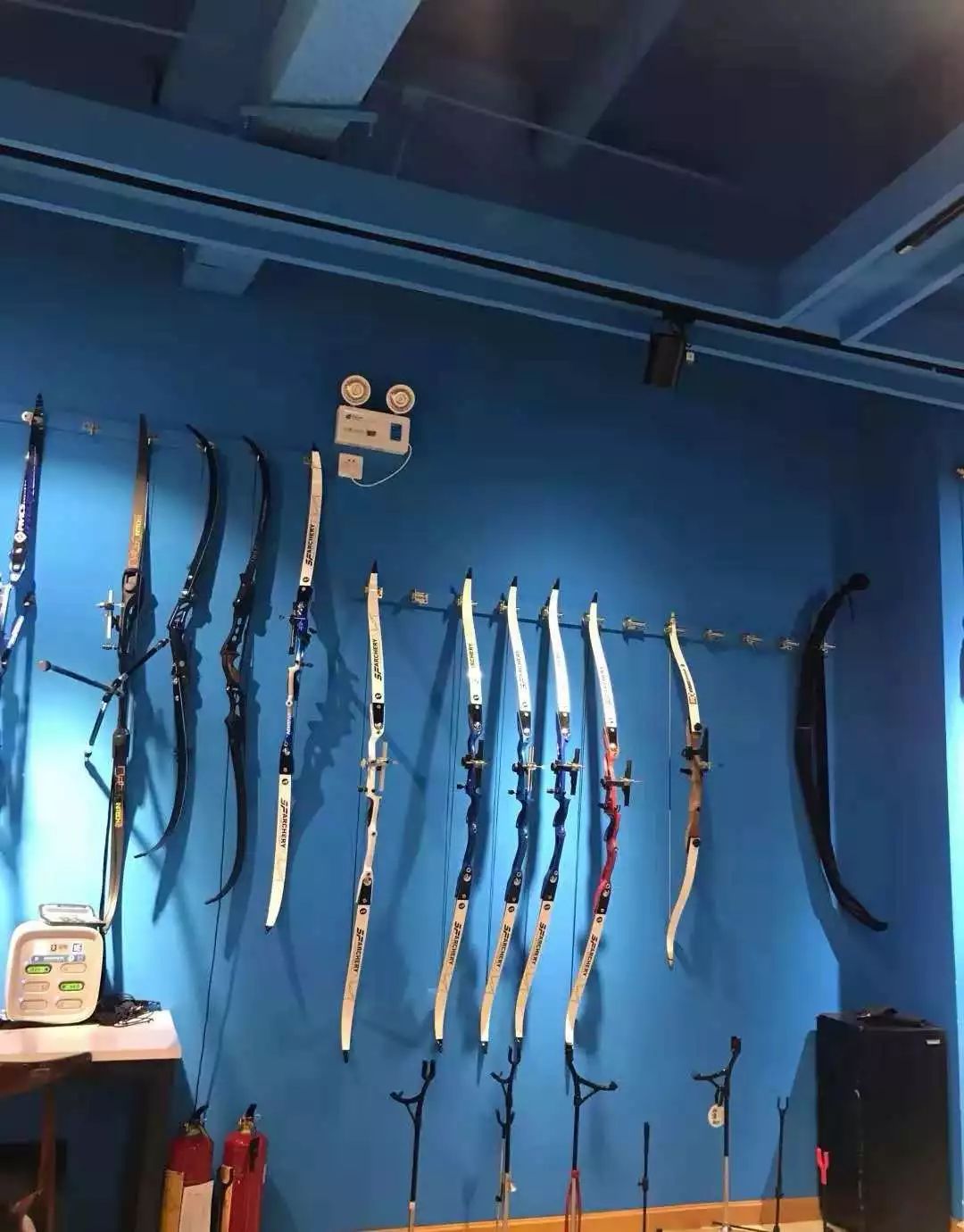 武汉市这些射箭馆里，既有温柔的姑娘，也有热血的沙场