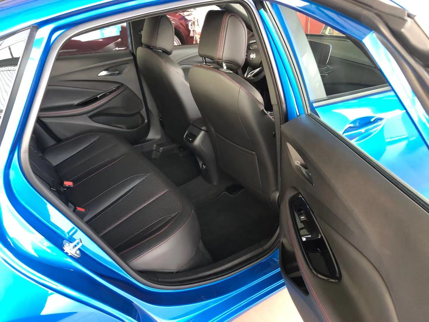 威朗progs追风版白沉浸式,威朗progs和威朗pro有什么区别