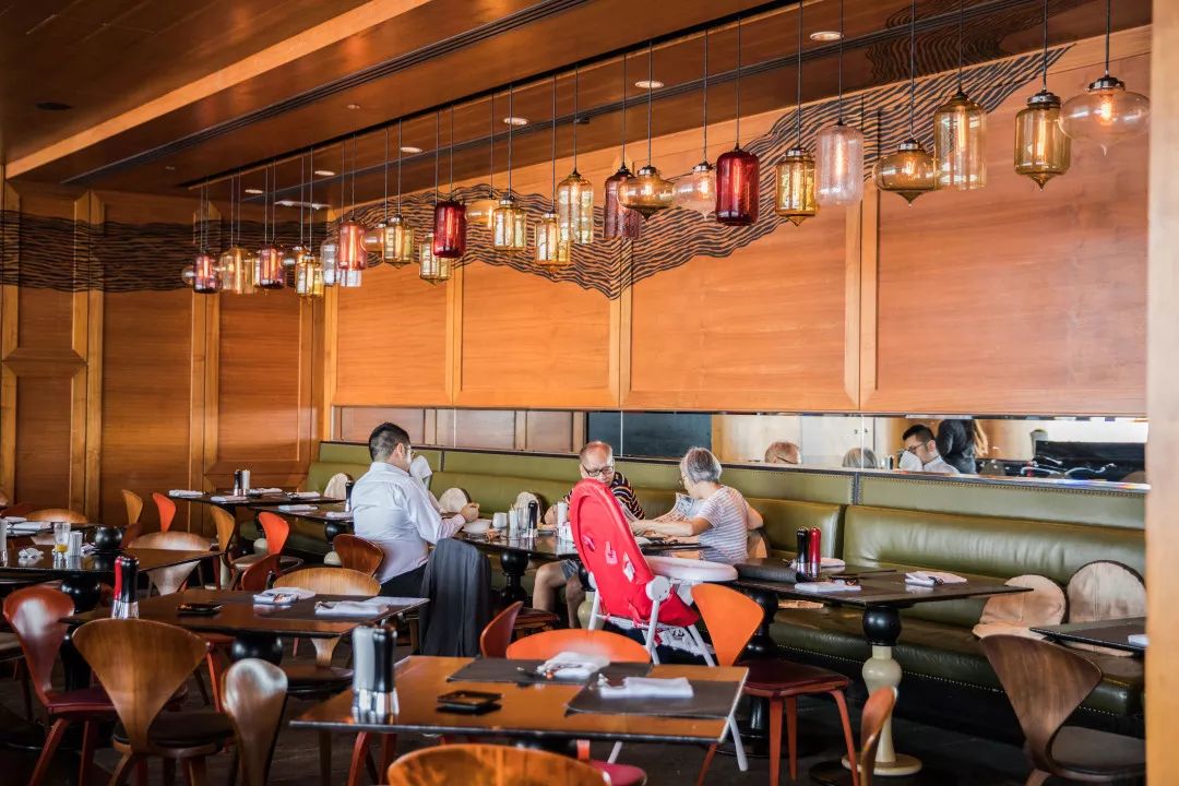 住进香港“最骚气”的酒店：香港W酒店