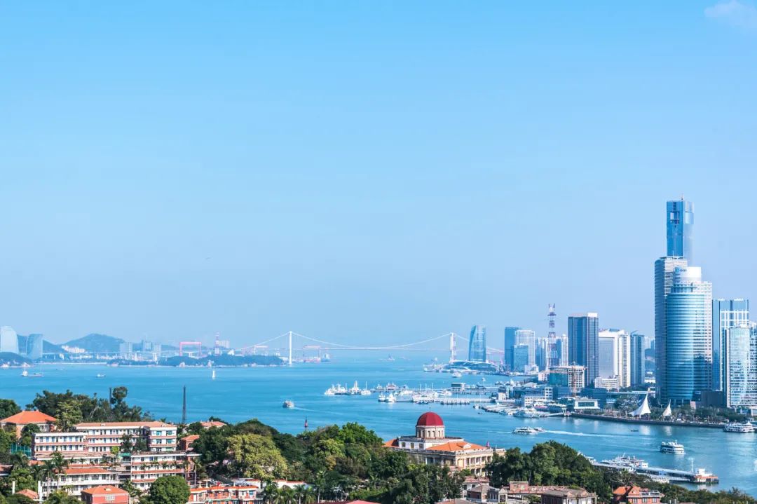 你好，我叫厦门，这是我的简历