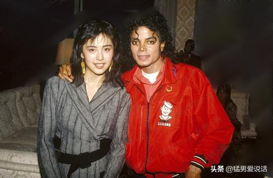 迈克尔杰克逊billiejean演唱会版,迈克尔杰克逊1996演唱会thriller