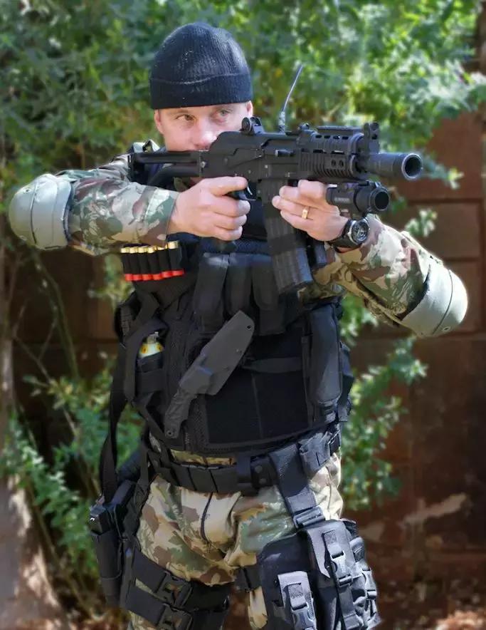 德国波尔部队,德国军用波尔刀