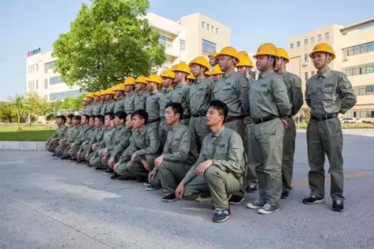 助力企业复工复产全力护航,供电公司保障电力抗击疫情