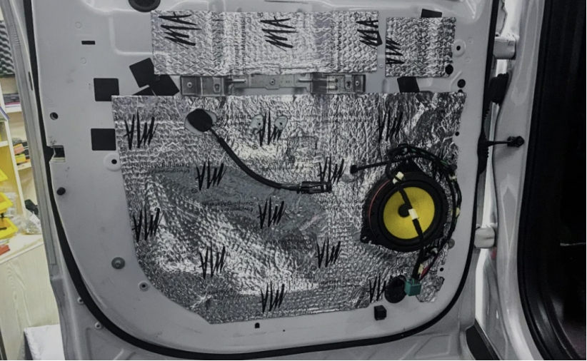 福特猛禽汽车音响改装,福特猛禽f150音响效果