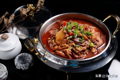 简述中国的八大菜系及其代表菜,中国四大菜系的各自特点以及名菜