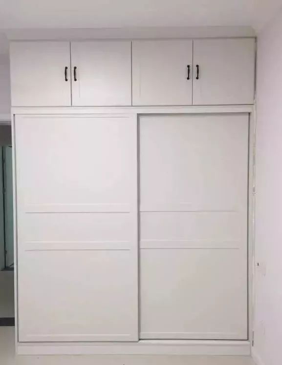 美式造型衣柜门板选什么材质,家具门板选择