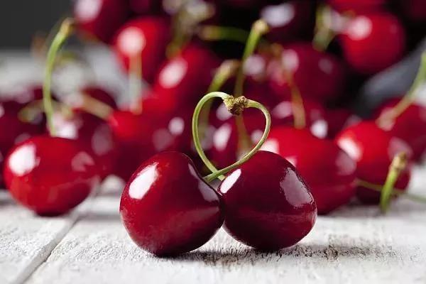 有了家庭的你，如果再现“桃花运”该如何处理？