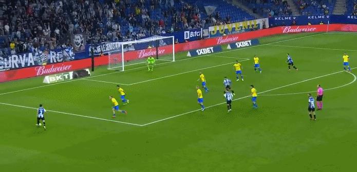 西班牙人把武磊逼成什么样了,西班牙人2球领先