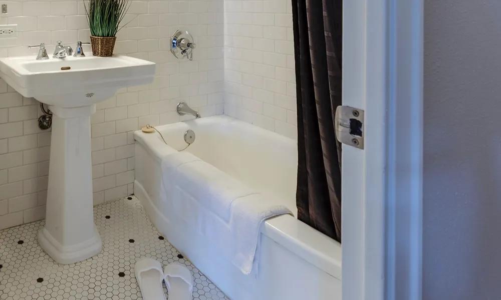 浴缸怎么选才不会是摆设,别让浴缸成为心中的摆设