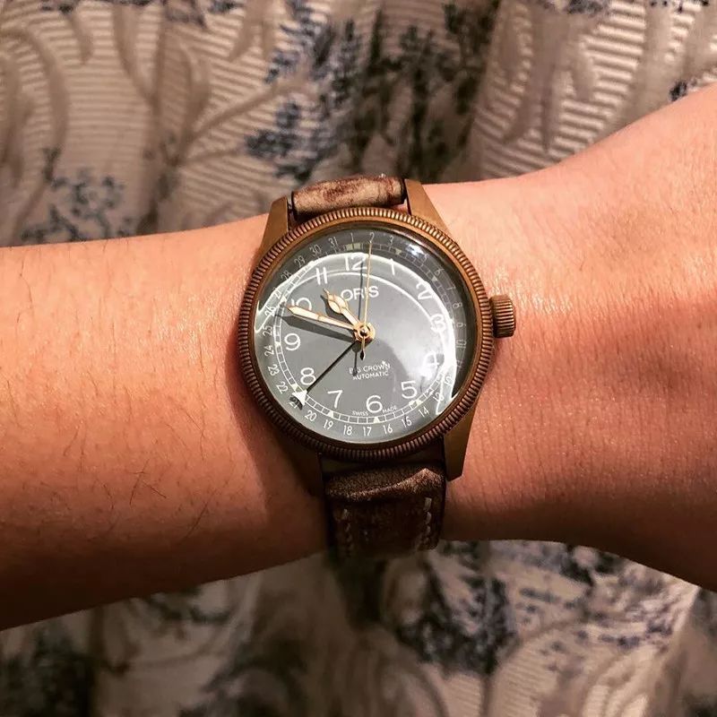 几百块钱买到几千的手表是真的吗,买手表上瘾