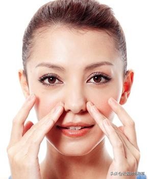 董洁显老照片,董洁皱纹多老态