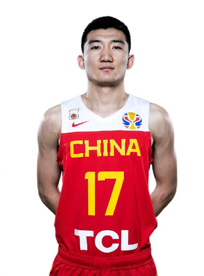 美国男篮c位定妆照,中国男篮赵睿定妆照