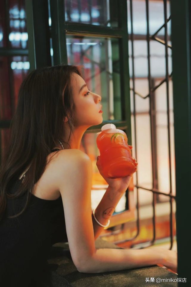 夏天的第一座“雪山”，就在海椒市串串香