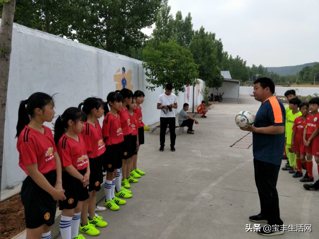 平顶山宝丰周庄实验小学足球队,宝丰县周庄镇中心校