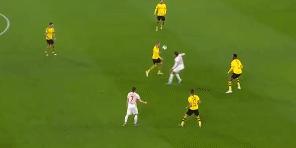 欧冠c罗莱万巅峰对决,梅西c罗莱万个人数据对比图