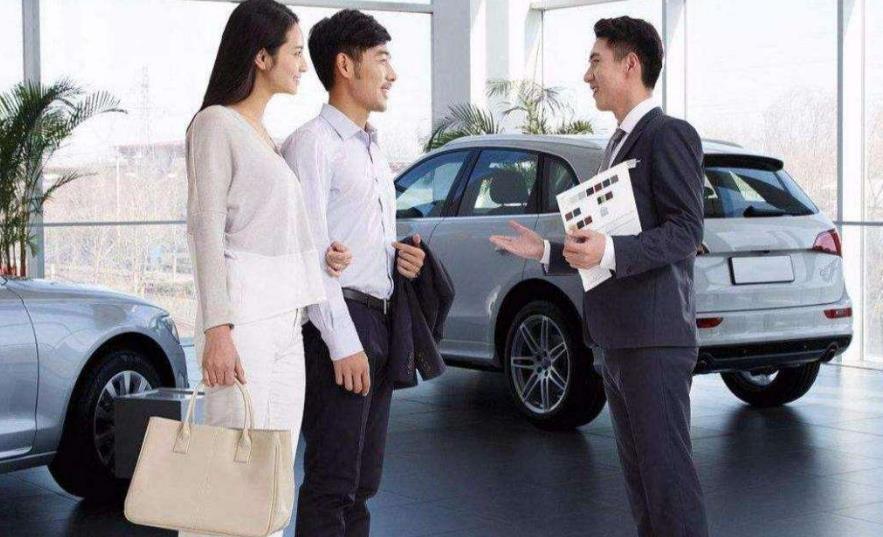 十万左右买个新车还是二手车好,10几万买新车好还是二手车好