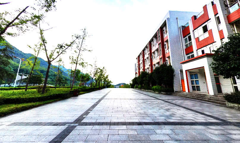 四川外国语大学和川大是一样的吗,四川外国语大学简称川外英文