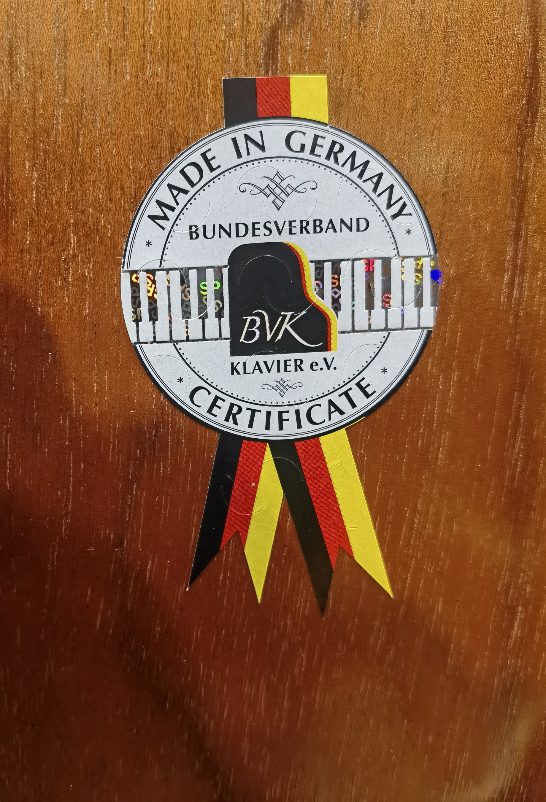 德国原装钢琴和进口钢琴的区别 (原装进口德国钢琴品牌)