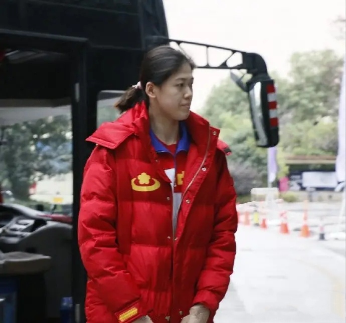 天津女排球衣,天津女排穿搭