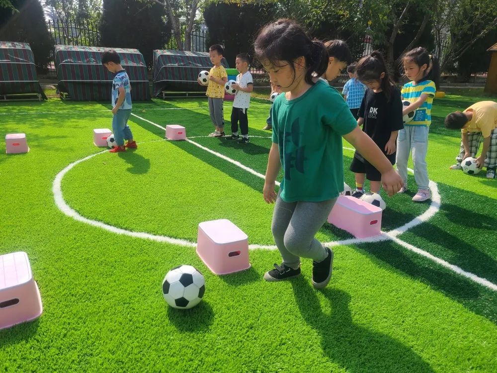 足球魅力在哪里呢,唯有足球真实魅力