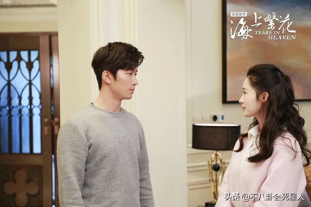 集齐霸道总裁、带球跑桥段,李沁压了4年的“狗血剧”开播就被嘲