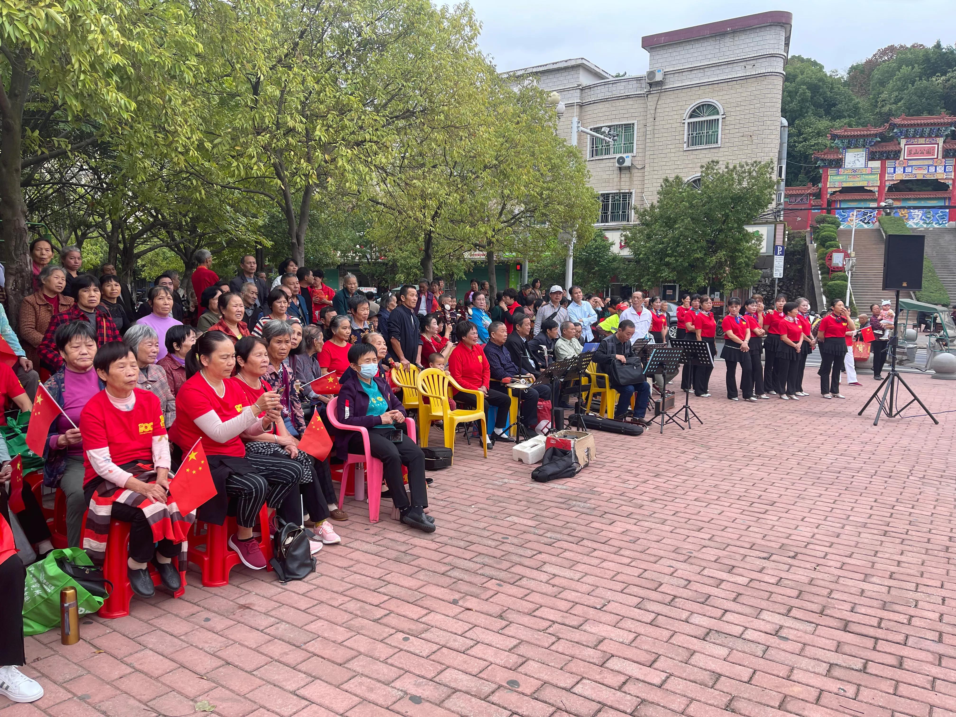 九九重阳节浓浓敬老情朗读,九九重阳节，浓浓敬老情